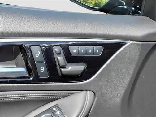 2019 INFINITI QX30 Luxe