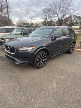 2022 Volvo XC90 T6 Momentum 6 Passenger