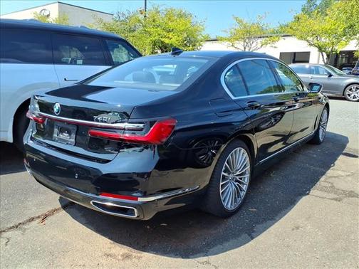 Jet Black 2020 BMW 740 i xDrive