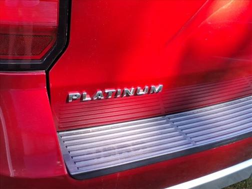 Rapid Red Metallic Tinted Clearcoat 2021 Ford Expedition Platinum