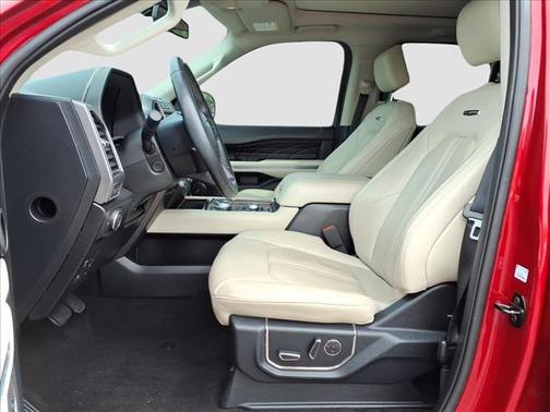 Rapid Red Metallic Tinted Clearcoat 2021 Ford Expedition Platinum