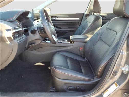 2024 Nissan Altima 2.0 SR