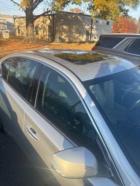 2015 INFINITI Q50 Premium