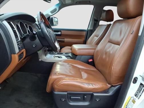 2016 Toyota Sequoia Platinum