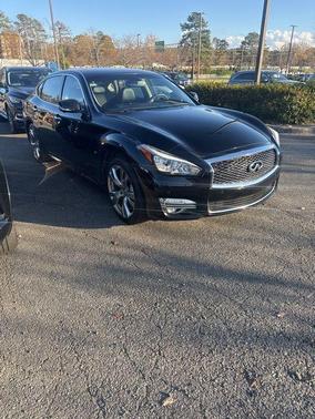 2018 INFINITI Q70L 3.7X LUXE