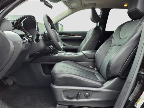 2024 INFINITI QX60 Pure