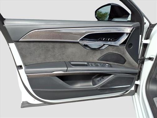 Glacier White Metallic 2020 Audi S8 4.0T quattro
