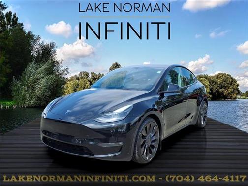 Black 2022 Tesla Model Y Performance