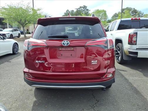 Pearl 2018 Toyota RAV4 XLE