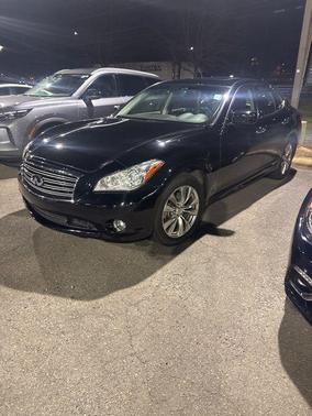 2011 INFINITI M37x Base