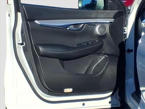 2022 INFINITI QX50 ESSENTIAL