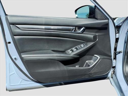 Sonic Gray Pearl 2022 Honda Accord Sport 1.5T
