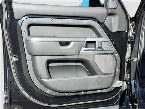 2021 Land Rover Defender 110 X