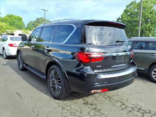 Diamond Black 2024 INFINITI QX80 SENSORY