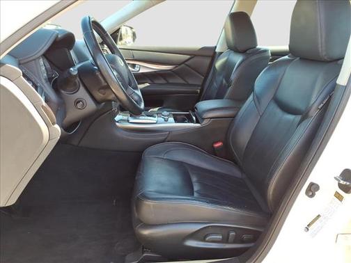 2015 INFINITI Q70L 3.7X