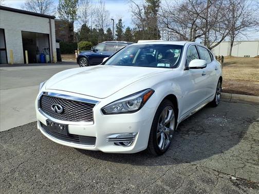 2015 INFINITI Q70L 3.7X