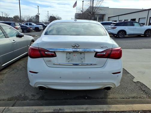 2015 INFINITI Q70L 3.7X