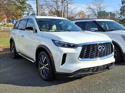 2025 INFINITI QX60 SENSORY