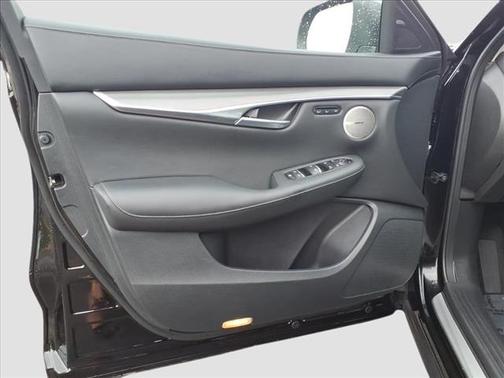 2024 INFINITI QX50 Luxe