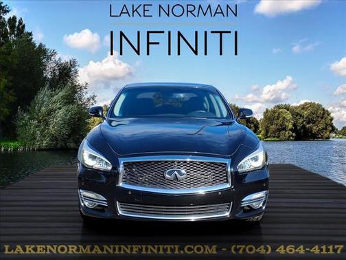 2019 INFINITI Q70 3.7X LUXE