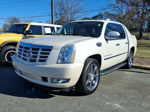 2007 Cadillac Escalade EXT Base