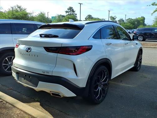 Radiant White 2023 INFINITI QX55 SENSORY