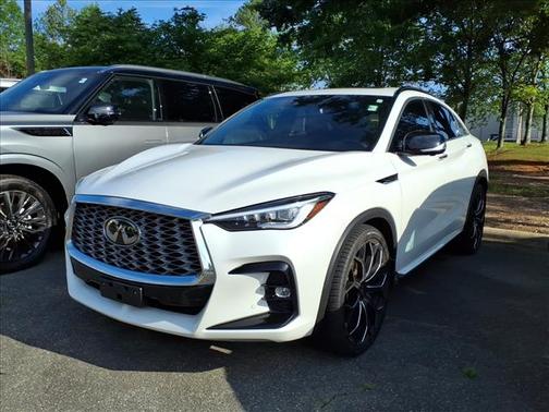 Radiant White 2023 INFINITI QX55 SENSORY