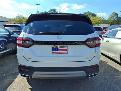 Platinum White Pearl 2025 Honda Pilot Elite