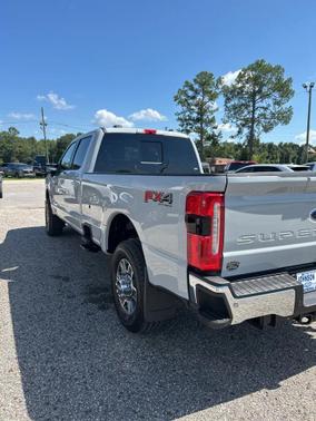 2025 Ford F-350 Lariat