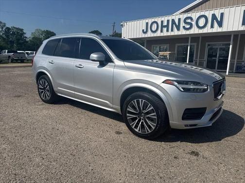 2020 Volvo XC90 T6 Momentum
