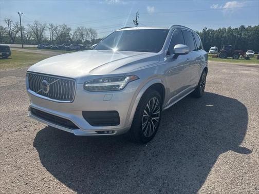 2020 Volvo XC90 T6 Momentum
