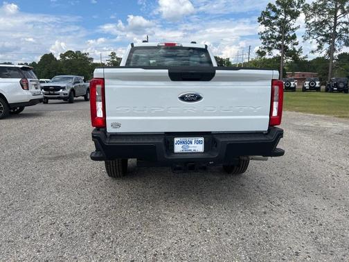 2025 Ford F-250 XL