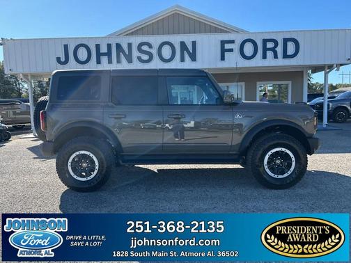 2025 Ford Bronco Outer Banks