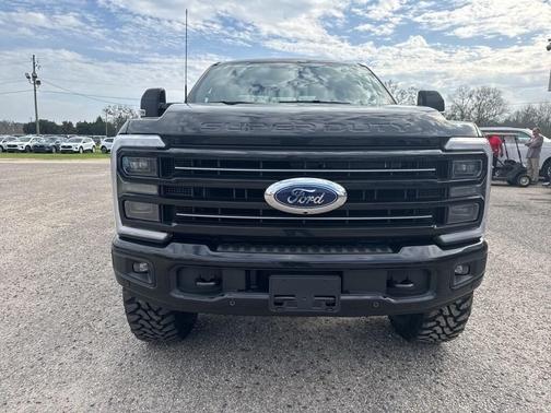 2025 Ford F-250 Platinum