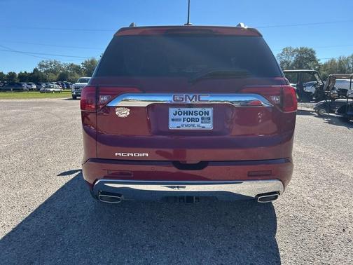 2019 GMC Acadia Denali