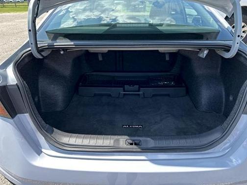 2024 Nissan Altima SR FWD