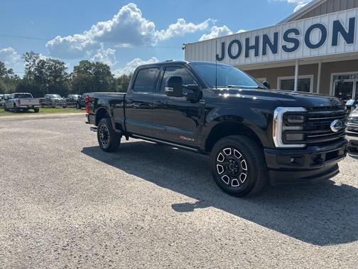 2025 Ford F-250 Platinum
