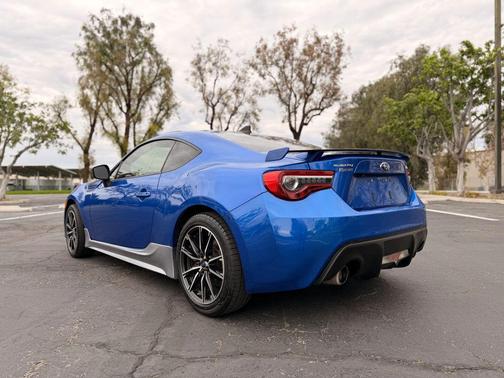 WR Blue Pearl 2017 Subaru BRZ Limited