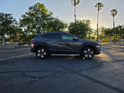 Gray 2025 Hyundai KONA SEL