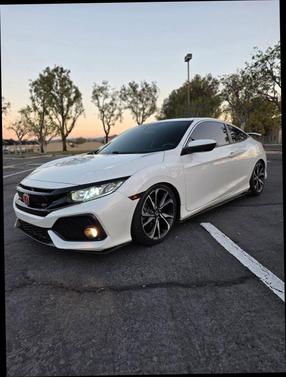 White Orchid Pearl 2017 Honda Civic Si