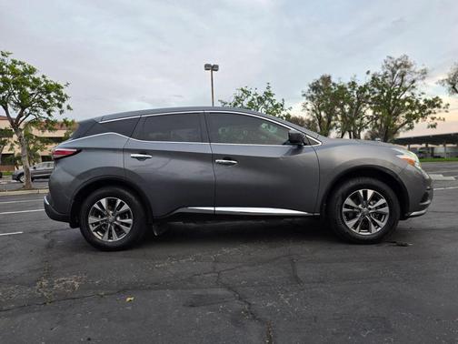 Gun Metallic 2017 Nissan Murano S