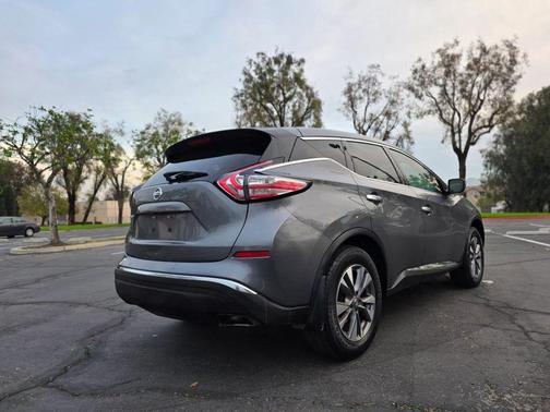 Gun Metallic 2017 Nissan Murano S