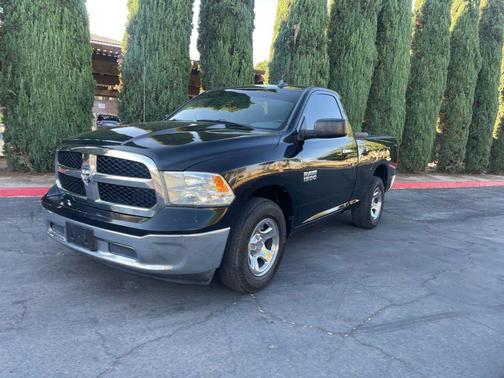 Black Clearcoat 2013 RAM 1500 SLT