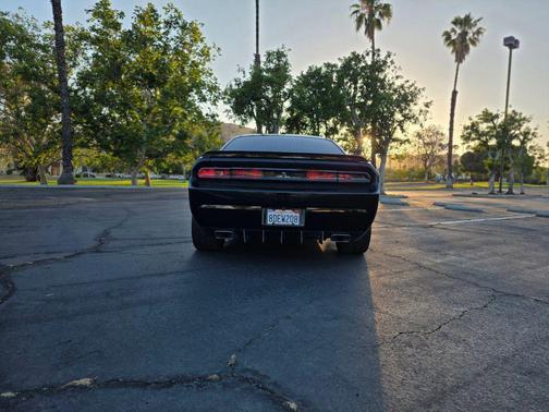 Black Clearcoat 2014 Dodge Challenger R/T