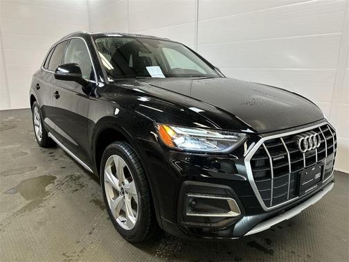 2021 Audi Q5 45 Premium Plus