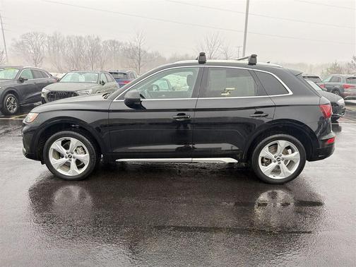 2021 Audi Q5 45 Premium Plus