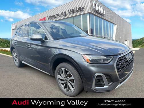 Daytona Gray Pearl Effect 2022 Audi Q5 45 S line Premium