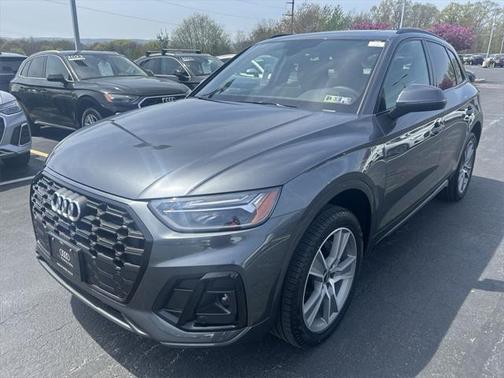 2025 Audi Q5 45 S line Premium