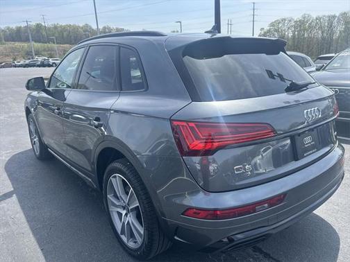 2025 Audi Q5 45 S line Premium
