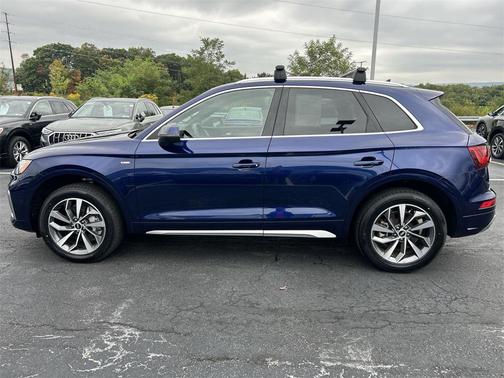 2022 Audi Q5 45 S line Premium